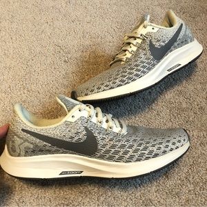 Nike Womens Air Zoom Pegasus 35 942855-004 Gray Running Shoes Sneakers Size 7.5